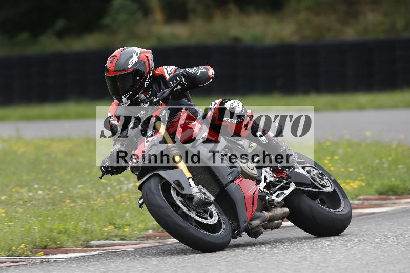 /37 28.07.2025 Dunlop Ride und Test Day ADR/Einsteiger gruen/25